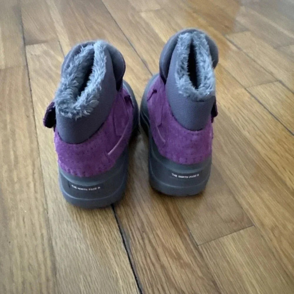The North Face Toddler Alpenglow II Snow Boots Waterproof Size 8 Purple Leather - Picture 3 of 6
